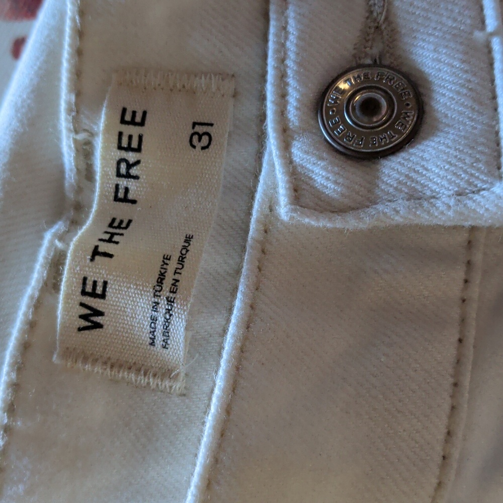 We The Free Good Luck Barrel Jeans - Picture 13 of 14